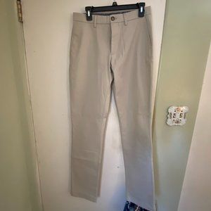 Old Navy Khaki Chinos Straight Leg